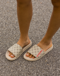 chinelo-nose-camel-1.png